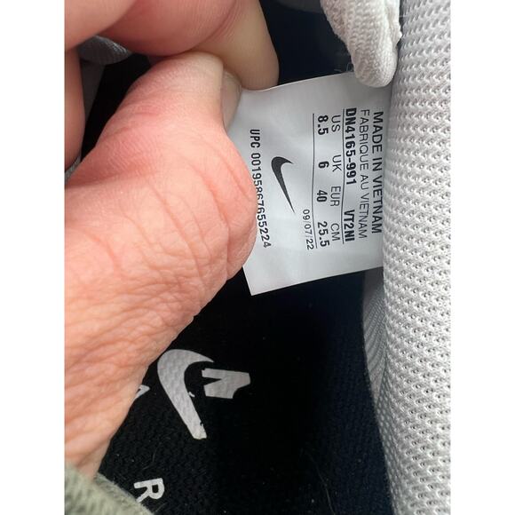 Nike Air Force 1 Low Lime Green‎ And Purple Woman’s Size 8.5 - Picture 4 of 7